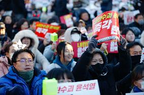 'Impeach Yoon Suk-yeol, Leader Of Treason, Immediately' Rally Demands Swift Action In South Korea