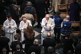 Start Of The First Mass For The Public Notre-Dame Cathedral - Paris