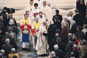 Start Of The First Mass For The Public Notre-Dame Cathedral - Paris