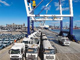 Vehicles Export From Yantai Port