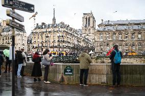 Atmosphere During First Mass For The Public Notre-Dame Cathedral - Paris