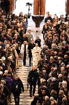 First Mass For The Public Notre-Dame Cathedral - Paris