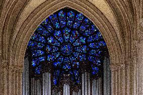 First Mass For The Public Notre-Dame Cathedral - Paris