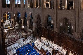 First Mass For The Public Notre-Dame Cathedral - Paris