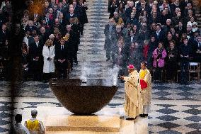 First Mass For The Public Notre-Dame Cathedral - Paris