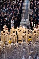 First Mass For The Public Notre-Dame Cathedral - Paris