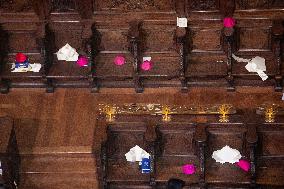 First Mass For The Public Notre-Dame Cathedral - Paris