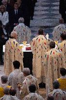 First Mass For The Public Notre-Dame Cathedral - Paris