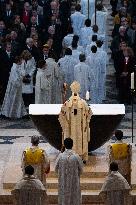 First Mass For The Public Notre-Dame Cathedral - Paris