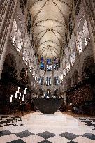 First Mass For The Public Notre-Dame Cathedral - Paris