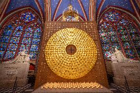 First Mass For The Public Notre-Dame Cathedral - Paris