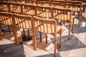 First Mass For The Public Notre-Dame Cathedral - Paris