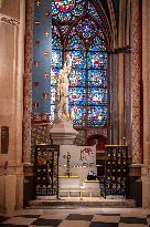 First Mass For The Public Notre-Dame Cathedral - Paris