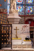 First Mass For The Public Notre-Dame Cathedral - Paris