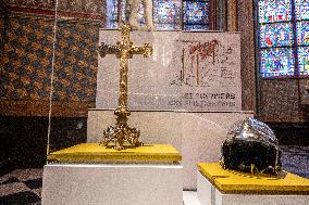 First Mass For The Public Notre-Dame Cathedral - Paris