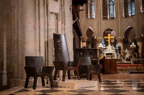 First Mass For The Public Notre-Dame Cathedral - Paris