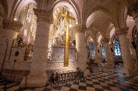 First Mass For The Public Notre-Dame Cathedral - Paris