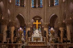 First Mass For The Public Notre-Dame Cathedral - Paris