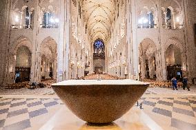 First Mass For The Public Notre-Dame Cathedral - Paris