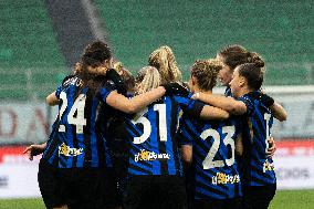 AC Milan v FC Internazionale - Women Serie A