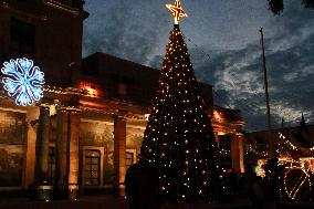 Sale Of Christmas Products And Lighting In The Center Of Tlalpan