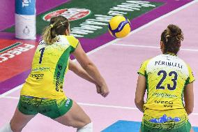 VOLLEY - Serie A1 Femminile - Reale Mutua Fenera Chieri '\''76 vs Wash4Green Pinerolo