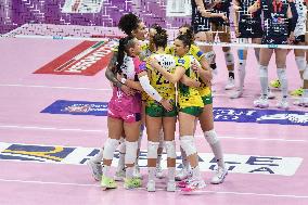 VOLLEY - Serie A1 Femminile - Reale Mutua Fenera Chieri '\''76 vs Wash4Green Pinerolo