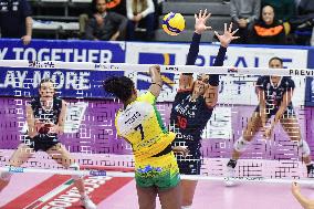 VOLLEY - Serie A1 Femminile - Reale Mutua Fenera Chieri '\''76 vs Wash4Green Pinerolo