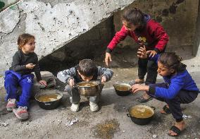 Food Aid For Displaced Palestinians - Gaza