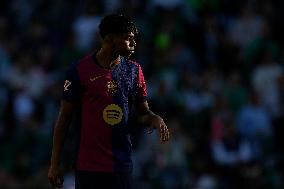 Real Betis Balompie v FC Barcelona - La Liga EA Sports