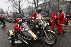 Santas On Wheels Bring Gifts To Kids In Need