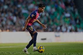 Real Betis Balompie v FC Barcelona - La Liga EA Sports