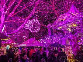 The Pink Christmas Market Of The LGBTQ Scene In Munich