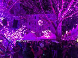 The Pink Christmas Market Of The LGBTQ Scene In Munich