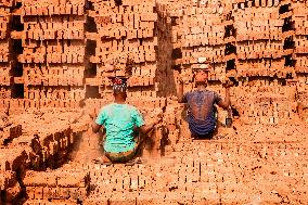 Brick Field Workers In Bangladesh