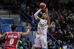 BASKET - Serie A - Vanoli Basket Cremona vs Openjobmetis Varese