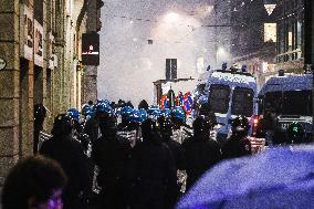 Protesters Clash With Police Outside The Prima Della Scala 2024 Of Giuseppe Verdi’s Opera La Forza Del Destino In Milan