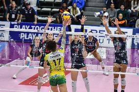 Reale Mutua Fenera Chieri '76 v Wash4Green Pinerolo - Volleyball Serie A1 Women