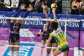 Reale Mutua Fenera Chieri '76 v Wash4Green Pinerolo - Volleyball Serie A1 Women