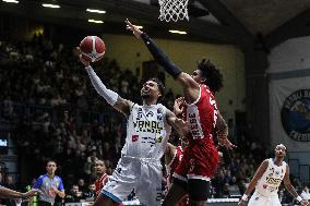 BASKET - Serie A - Vanoli Basket Cremona vs Openjobmetis Varese