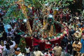 Christmas Atmosphere in Chongqing