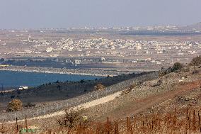 Israel Seizes Golan Buffer Zone