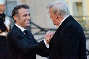 Trilateral Talk Between Trump, Macron And Zelensky