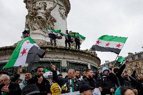 Members Of The Syrian Community Celebrate The Fall Of Syrian President Bashar Al-Assad