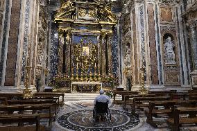 Pope Francis Went To The Basilica Santa Maria - Rome