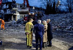 Royals After Visiting The Disaster Site On The Tarwekamp - The Hague