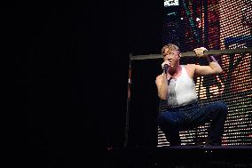 Eddy De Pretto Performs At The Accor Arena - Paris