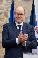 NO TABLOIDS - Prince Albert II Inaugurates Fresco Dedicated To John B. Kelly - Argenteuil