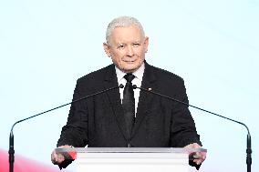 Jaroslaw Kaczynski Press Conference