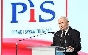 Jaroslaw Kaczynski Press Conference